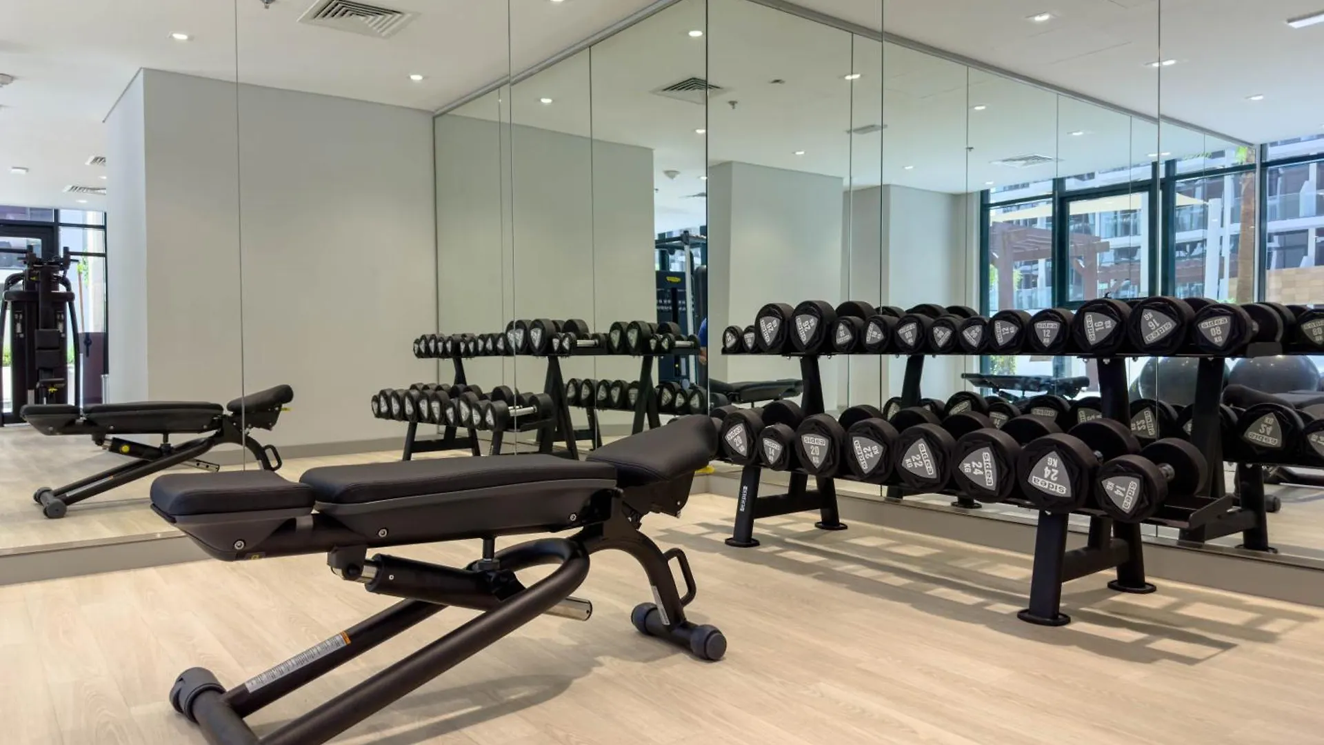 Naseem - Meydan Luxury, Stylish 1Br With Pool & Canal Views Ντουμπάι Διαμέρισμα