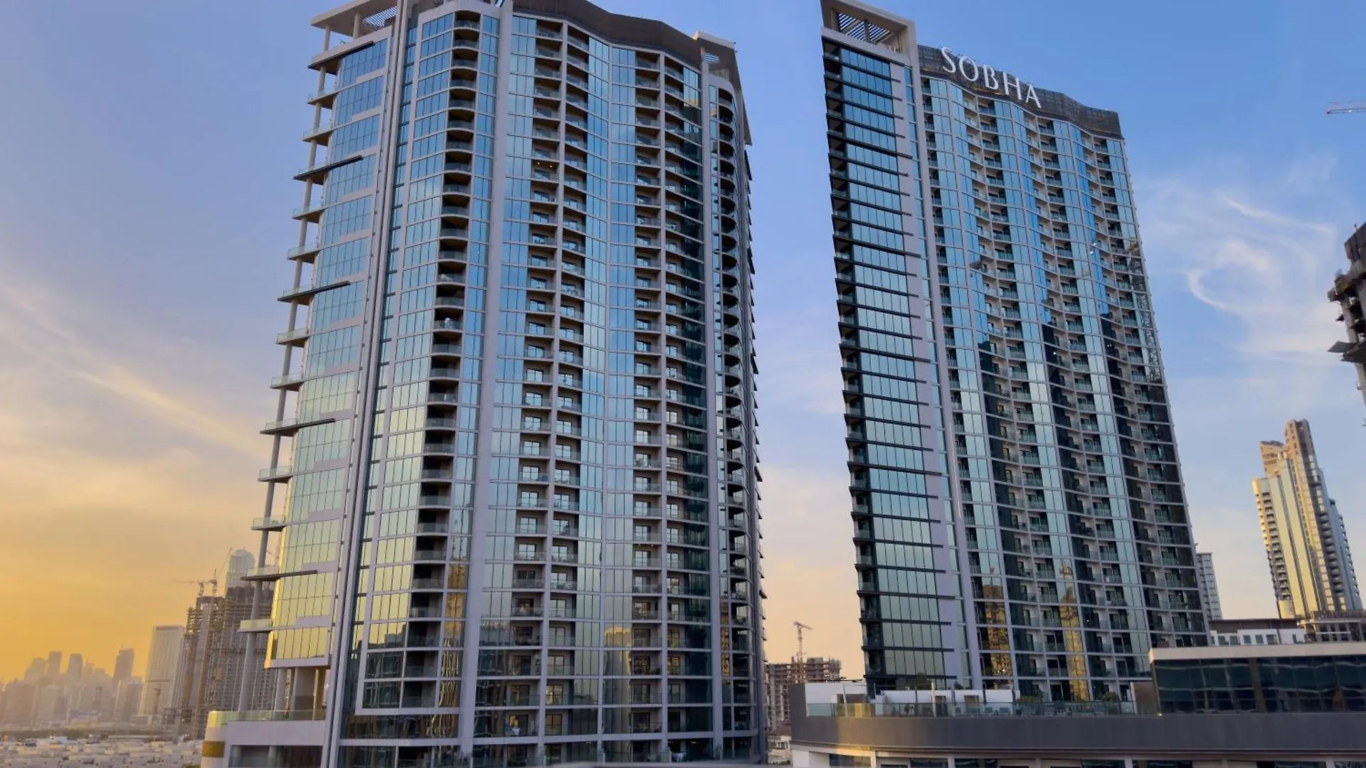 Naseem - Meydan Luxury, Stylish 1Br With Pool & Canal Views Ντουμπάι 0*,